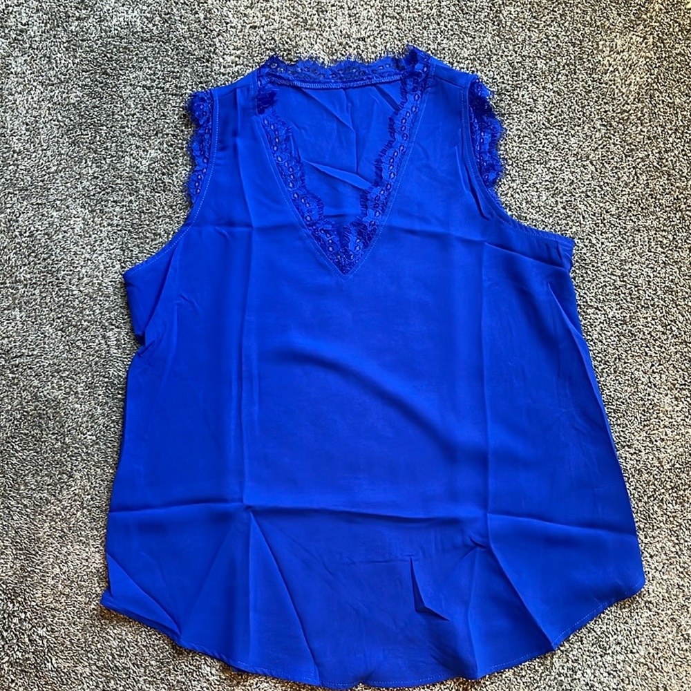 Womens lace detail tank top